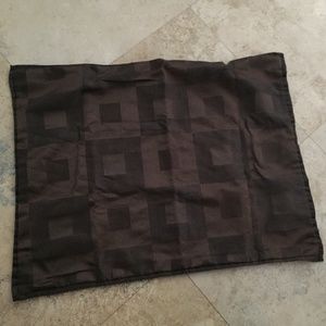 Brown Square Patterned Comforter and 2 PillowCases